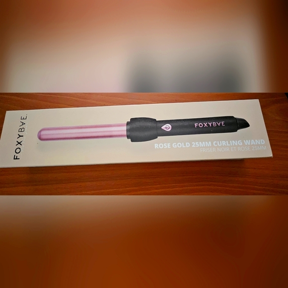 FoxyBae Rose Gold Curling Iron - Picture 1 of 1
